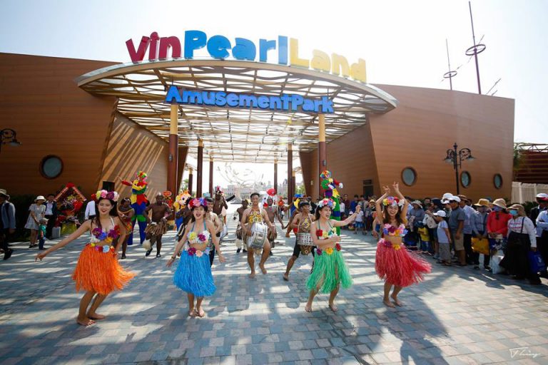 TOUR TRONG NGÀY: VINPEARL LAND NAM HỘI AN